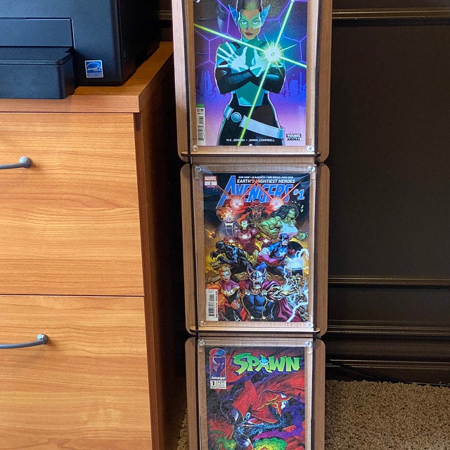 Nice Stack of Comic Boxes Gets a 5 Star Review!