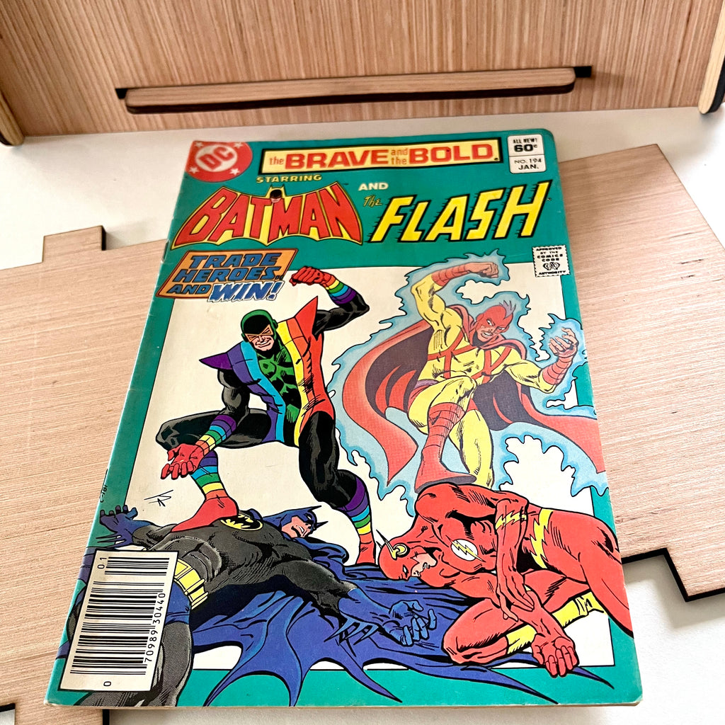 Comic Storage/Display Box PLUS DC Comic's Vintage Batman Plus the Flash #194 - For Your Batman or Flash Collection or A Great Gift