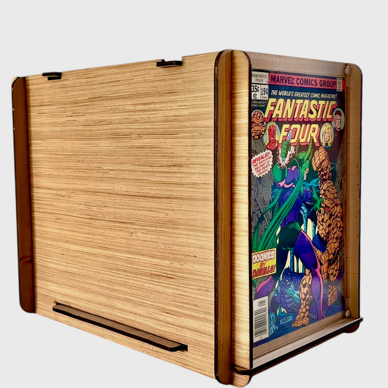 Comic Storage & Display Box PLUS Vintage Marvel's Fantastic Four Doomed By Diablo #194 From 1978 -  Fantastic Gift For Your Comic Collector!