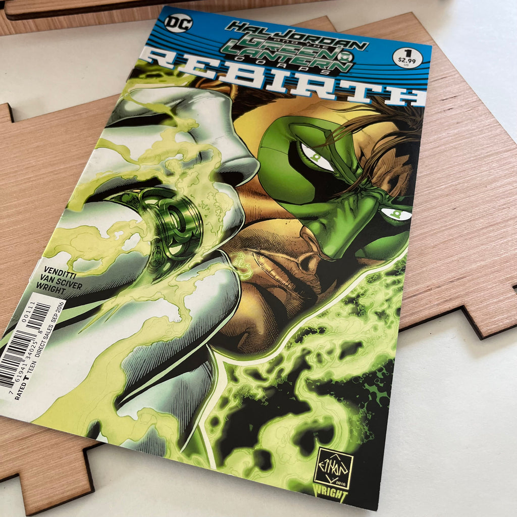 Comic Box PLUS DC's Hal Jordan & the Green Lantern Corps in Rebirth #1 - Perfect Storage Solution for Comic Collector and a Great Gift!