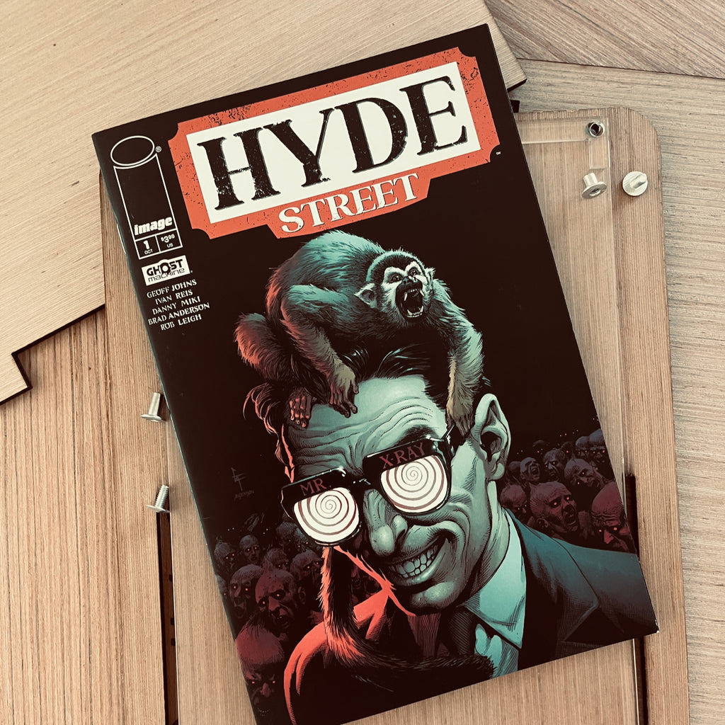 Comic Storage & Display Box PLUS The Premier Issue of Image Comics Hyde Street Issue 1
