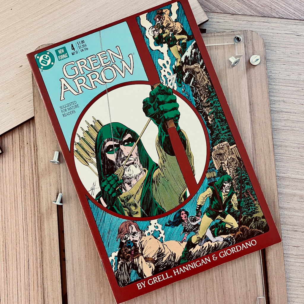Eco-Friendly Comic Storage/Display Short Box PLUS a Vintage DC Comic Green Arrow #4
